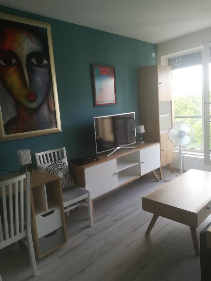Max Apartments Krakau Buitenkant foto